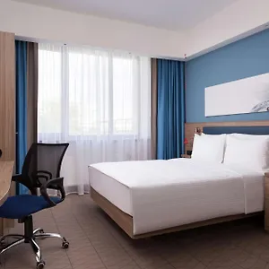 https://hampton-inn-astana.hotels-in-astana.com